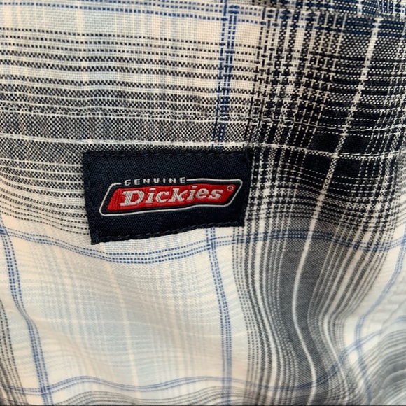 Dickies Plaid Button Down Shirt - Picture 2 of 8